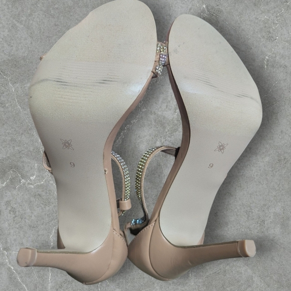 NWOT "Imperfect" BCBGeneration Nude Rhinestone Strappy Stiletto Heels – Size 9 - Picture 10 of 12